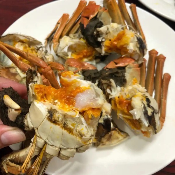 大闸蟹礼盒，精美包装，诚意满满