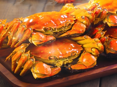 食之蟹，饮之酒